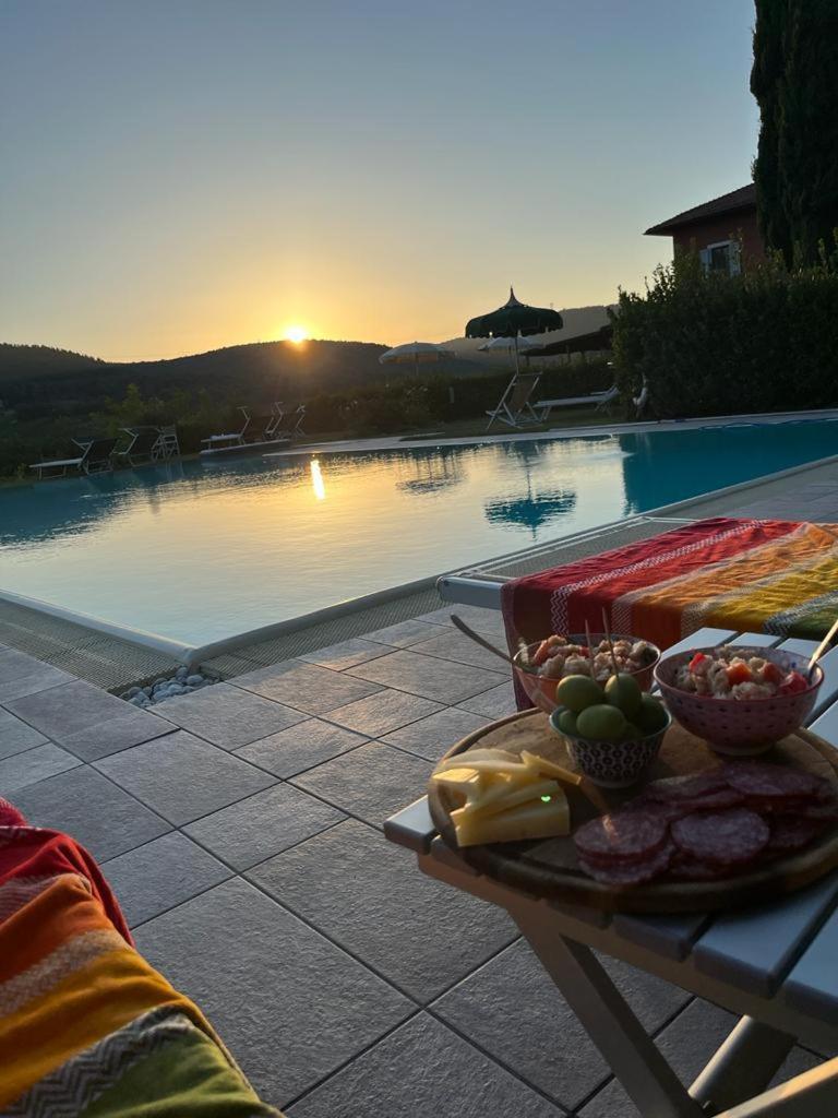 Villa Del Sole Сан Джиминяно Екстериор снимка