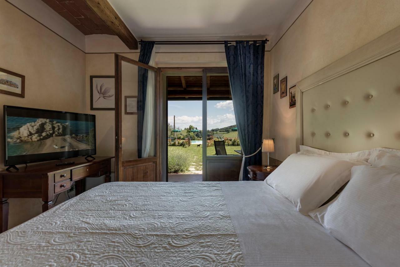 Villa Del Sole Сан Джиминяно Екстериор снимка