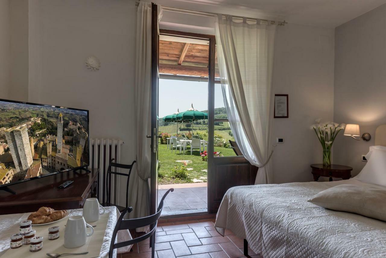 Villa Del Sole Сан Джиминяно Екстериор снимка